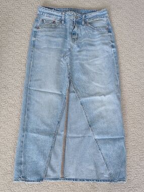 American Eagle Light Blue  Denim Skirt Size 00 NEW